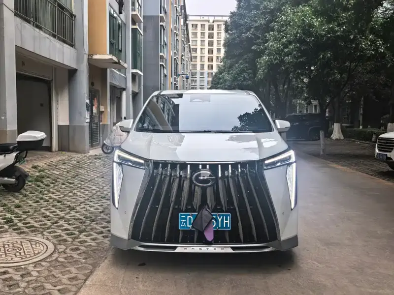 GAC Motor M8