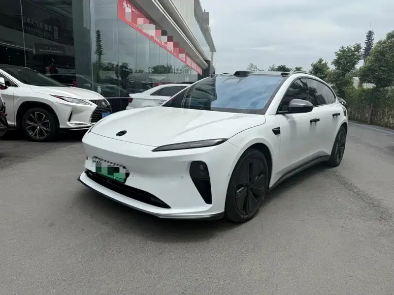 NIO ET5T