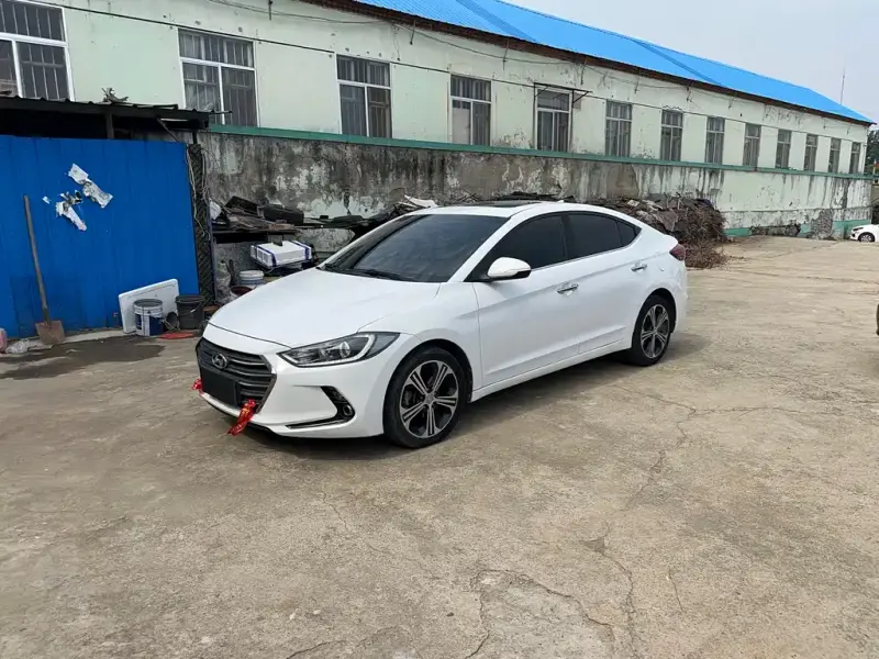 Hyundai Elantra