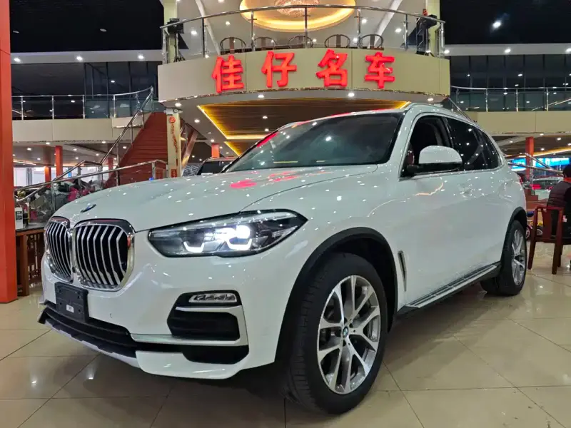 BMW X5 (Import)