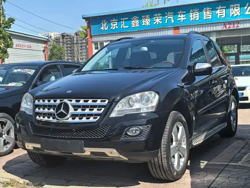 Mercedes-Benz M-Class