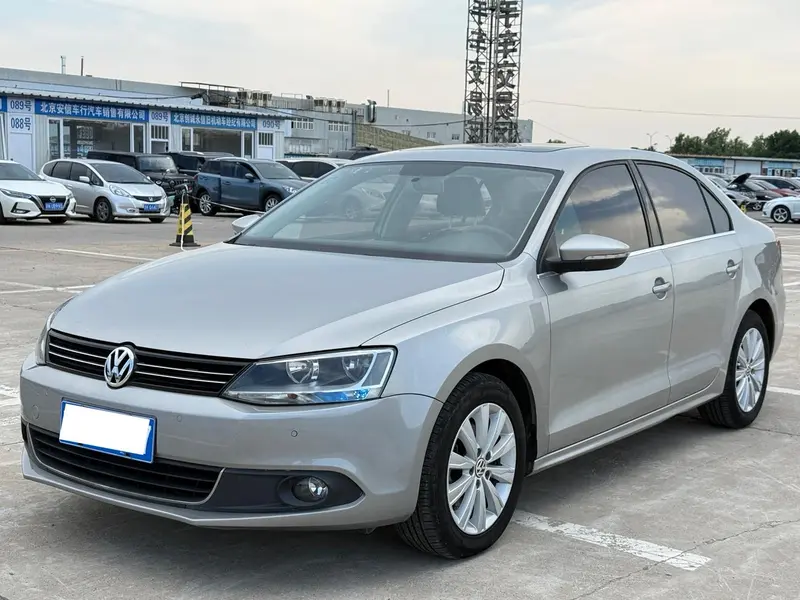 Volkswagen Sagitar