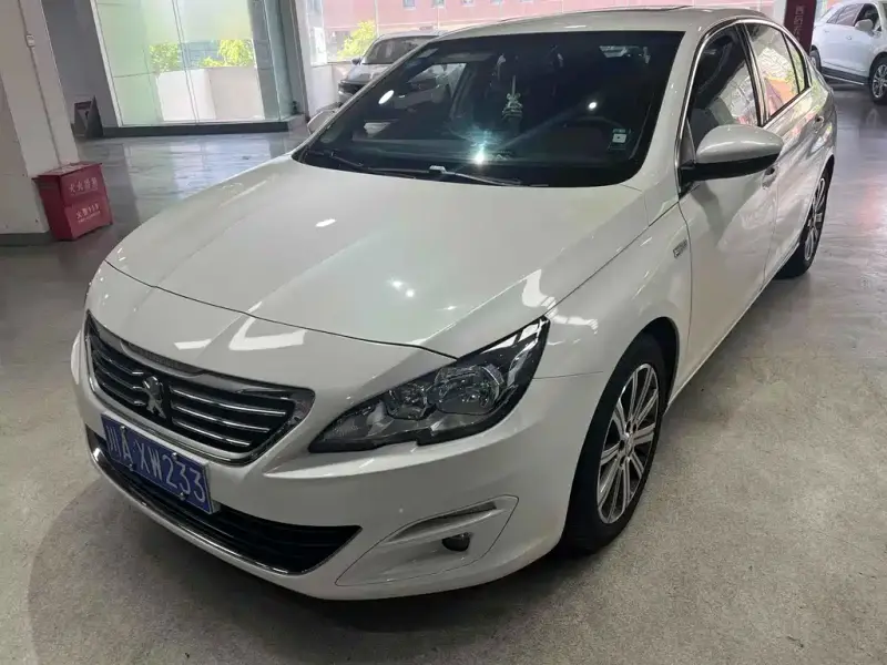 Peugeot 408