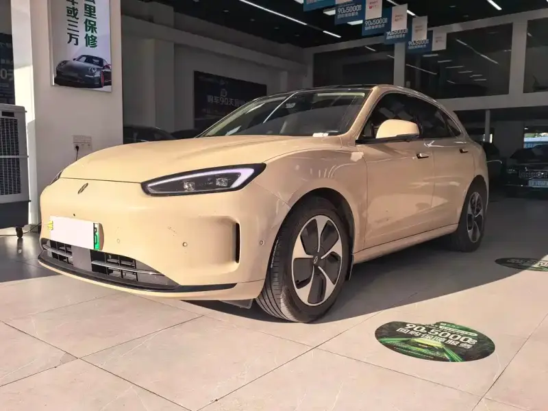 AITO M5