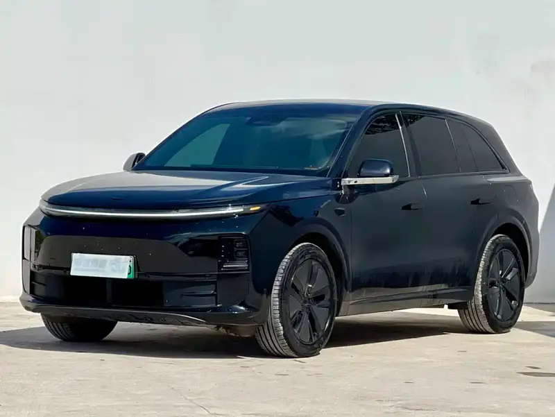 Li Auto L6