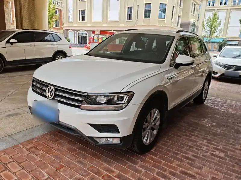 Volkswagen Tiguan L