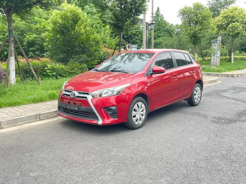 Toyota Yaris L