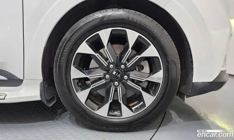 Kia Carnival (Canival)
