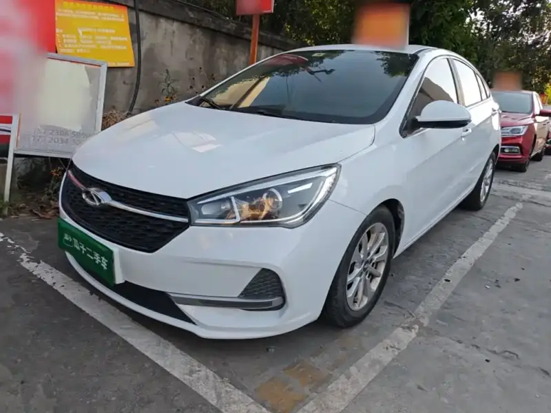 Chery Arrizo 5