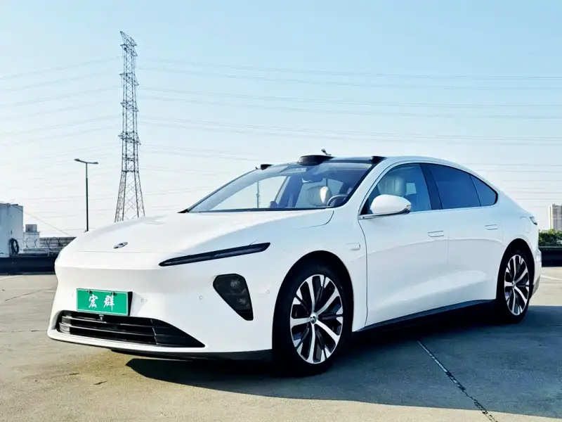 NIO ET7