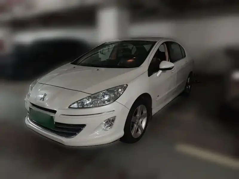 Peugeot 408