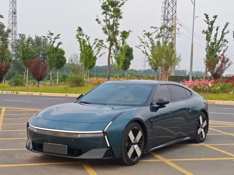 XPeng P7