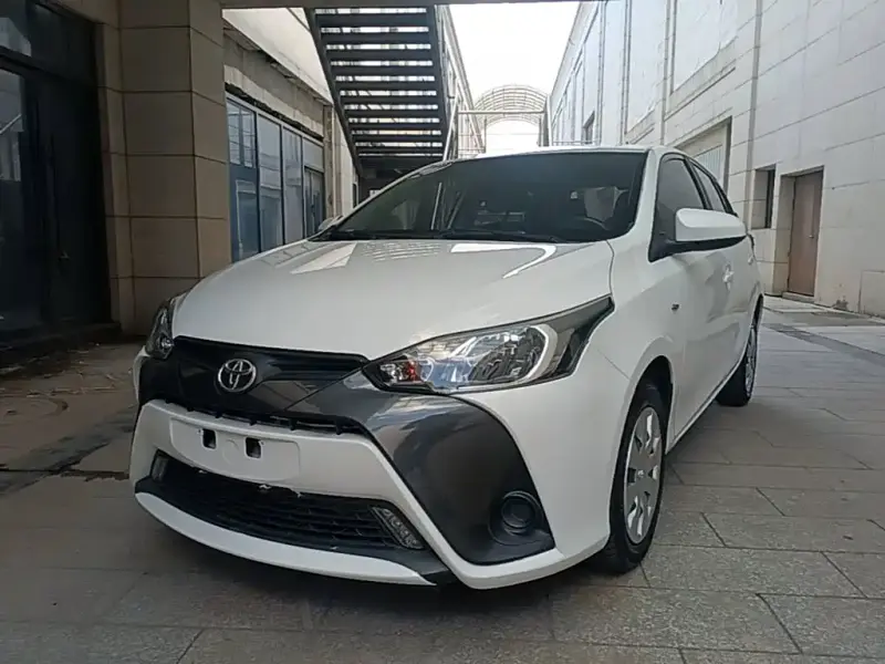 Toyota Yaris L