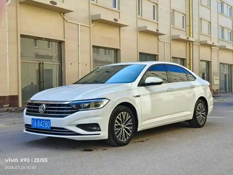 Volkswagen Sagitar