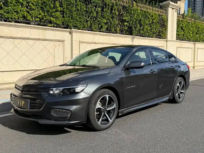 Chevrolet Malibu XL