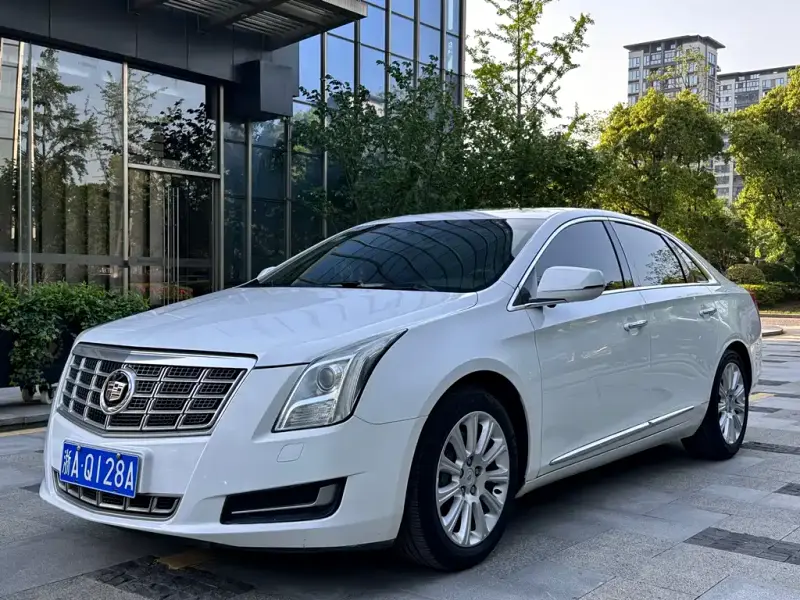 Cadillac XTS