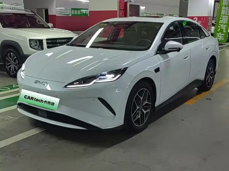 BYD Seal 06