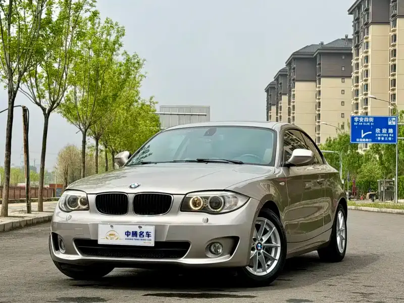 BMW 1 Series (Import)