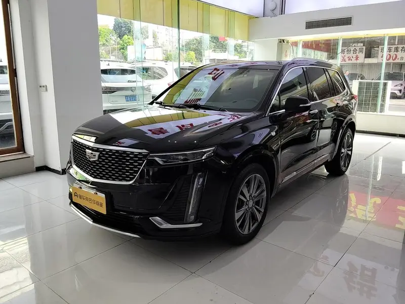 Cadillac XT6