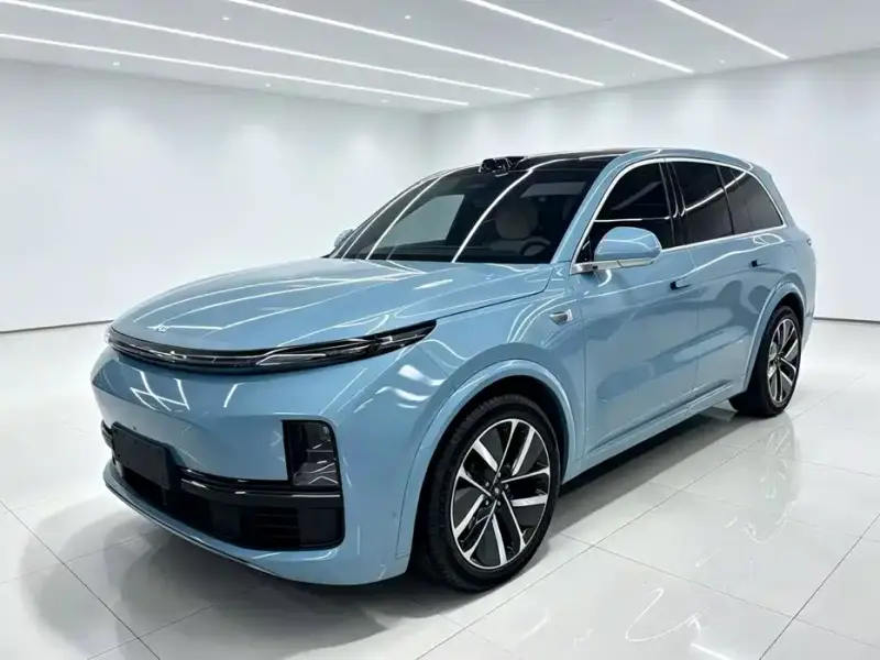Li Auto L8