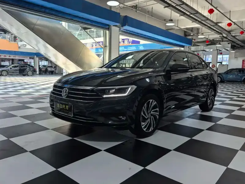 Volkswagen Sagitar