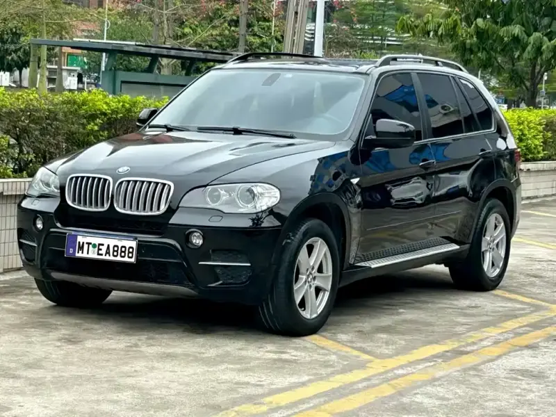 BMW X5 (Import)