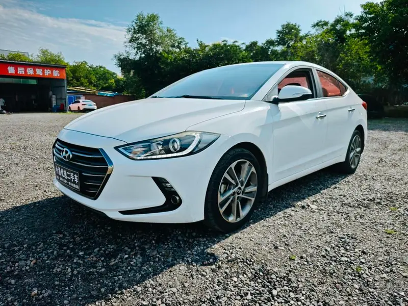 Hyundai Elantra Lingdong
