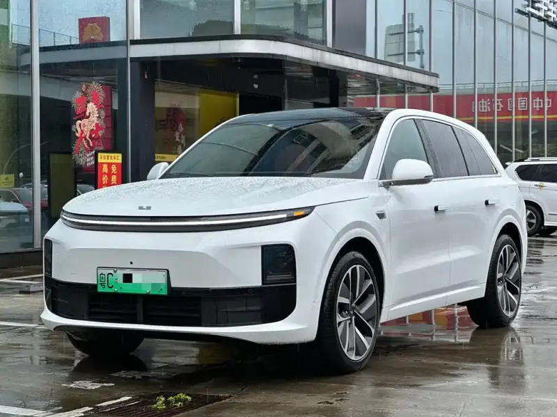 Li Auto L6