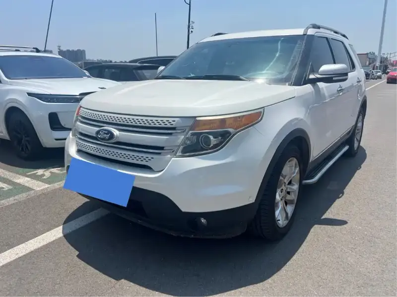 Ford Explorer (Import)