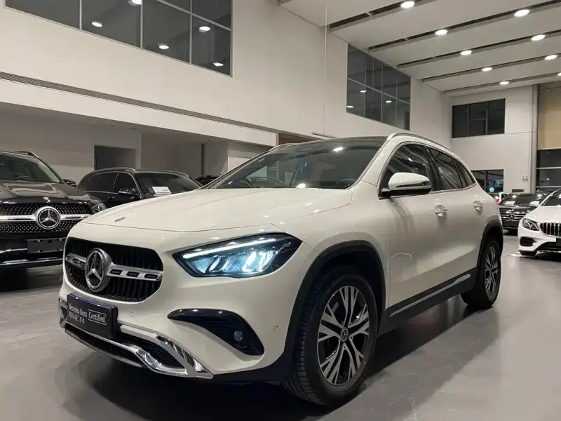 Mercedes-Benz GLA
