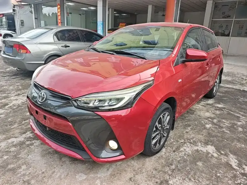 Toyota Yaris L