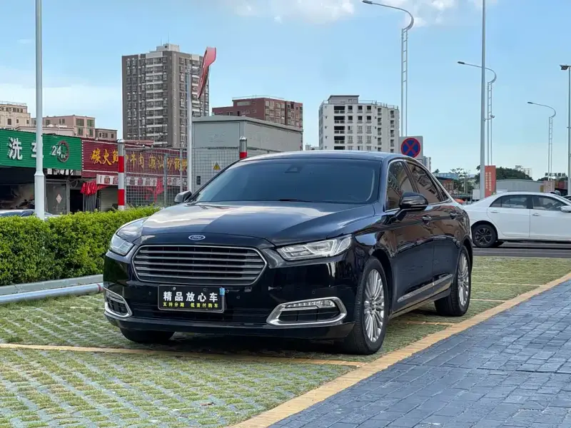 Ford Taurus