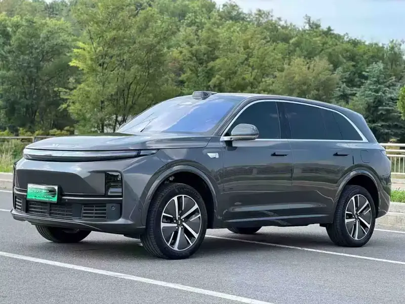 Li Auto L7