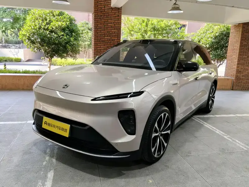NIO ES6