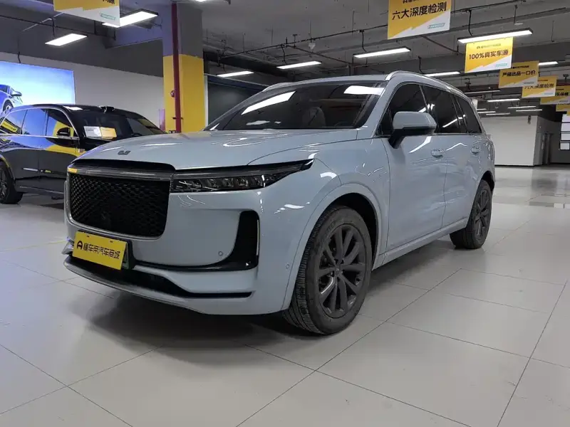 Li Auto ONE