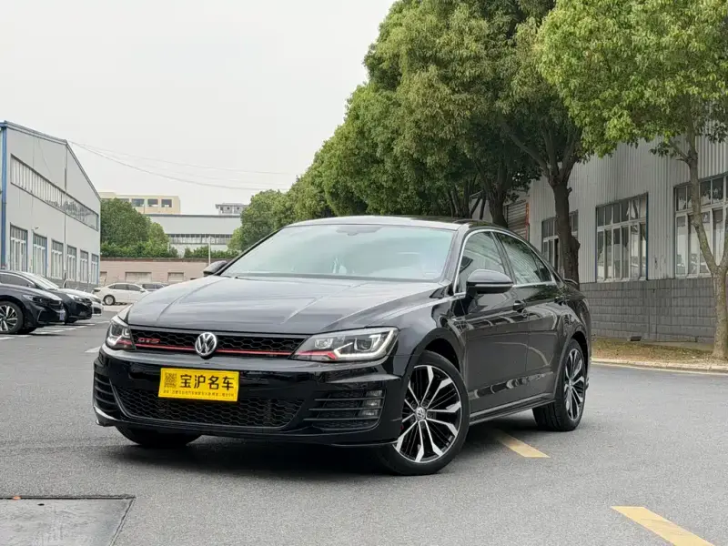 Volkswagen Lamando