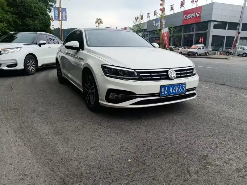 Volkswagen Lamando