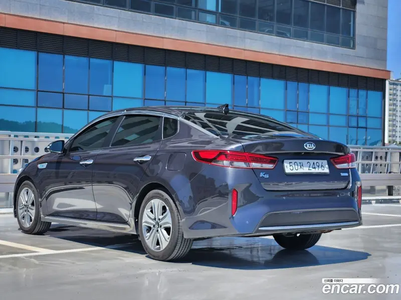 Kia K5