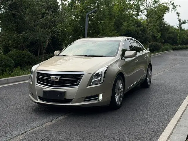 Cadillac XTS