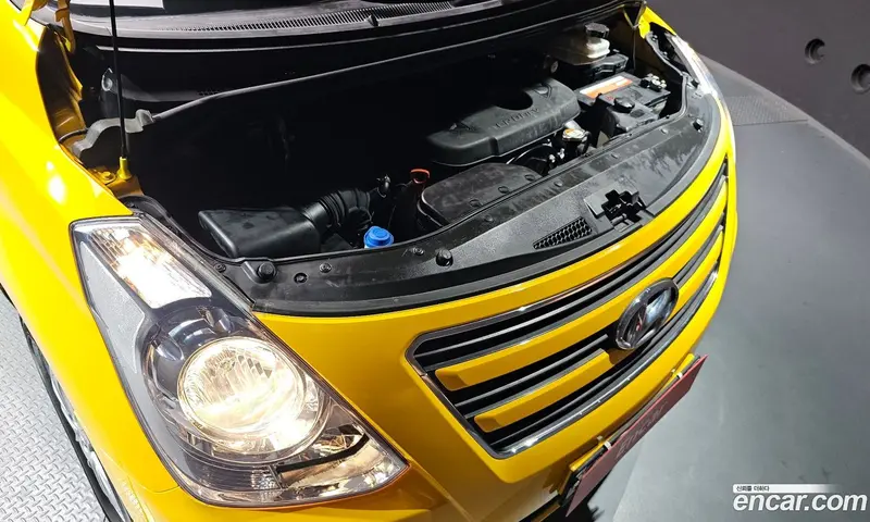 Hyundai H-1