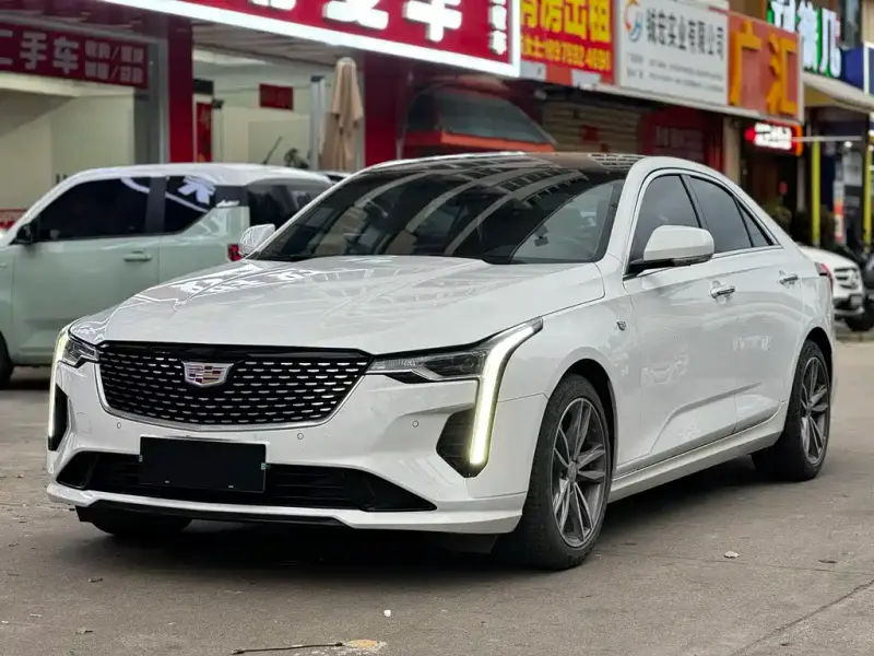 Cadillac CT4