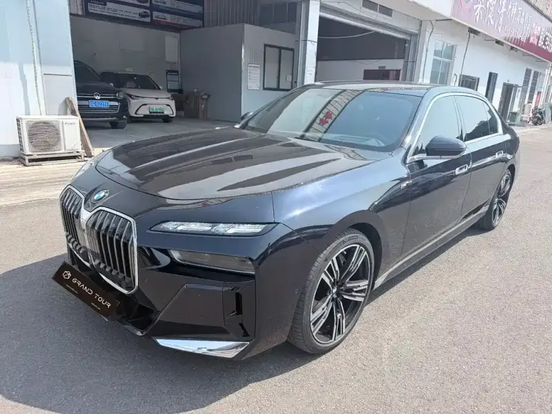 BMW 7-Series