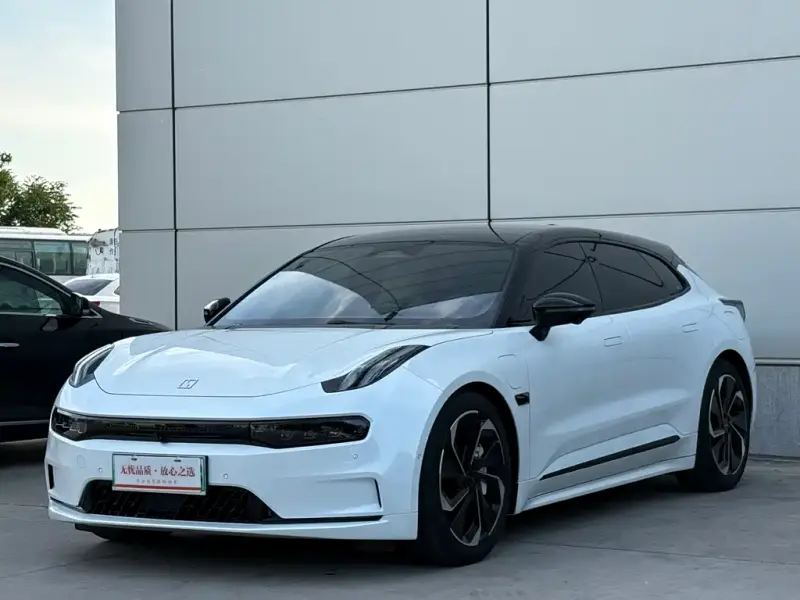 Zeekr 001