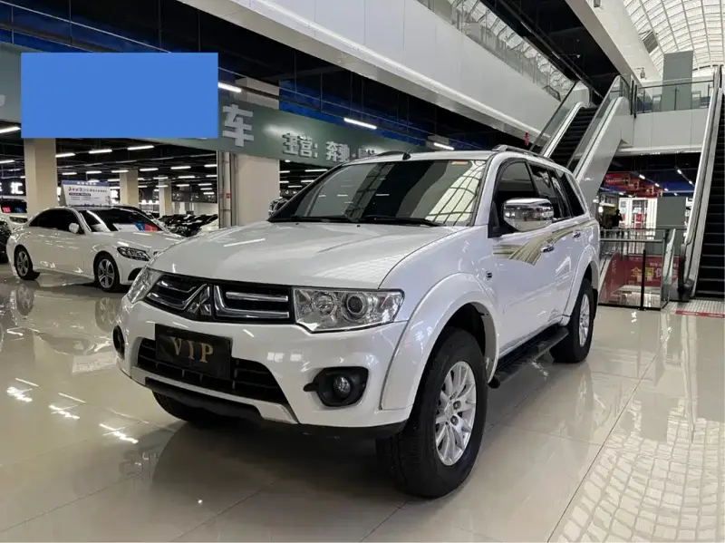 Mitsubishi Pajero Sport