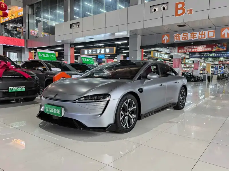Luxeed Zhijie S7