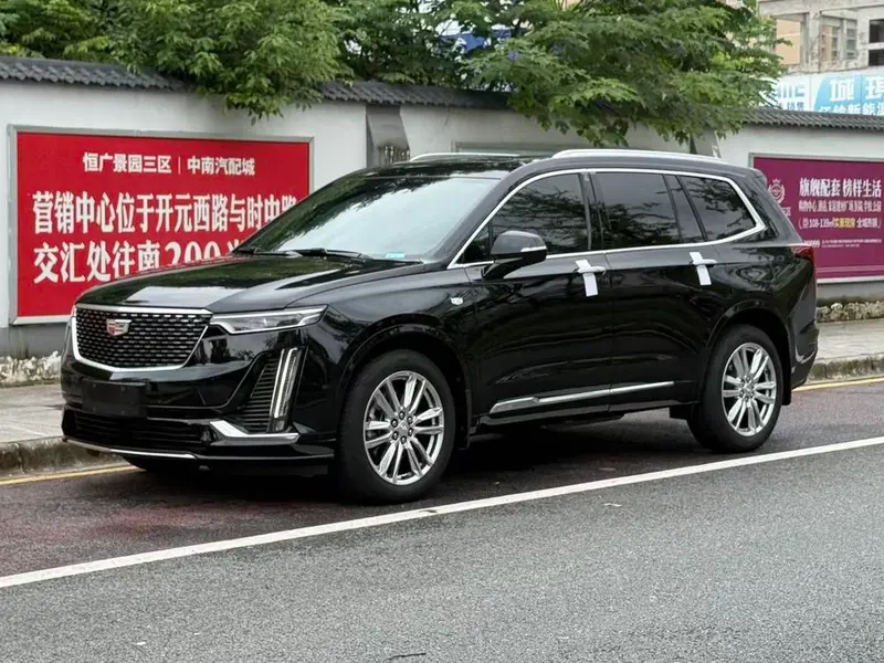 Cadillac XT6