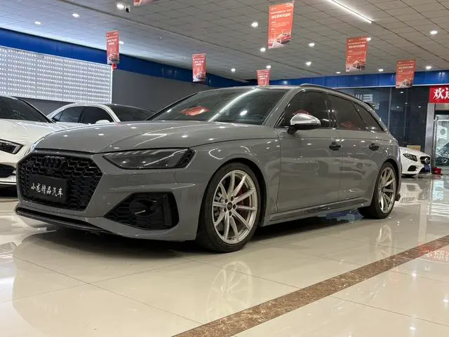 Audi RS 4