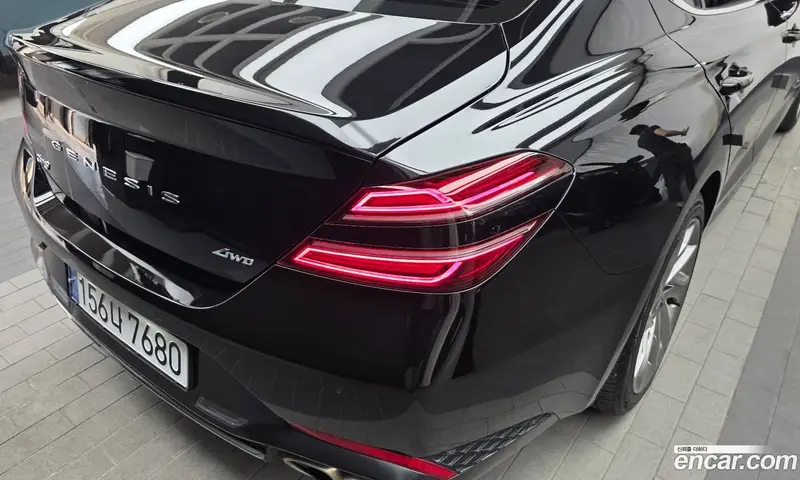 Genesis G70