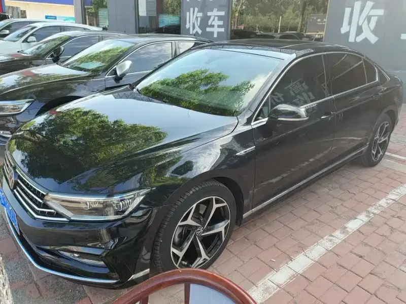 Volkswagen Magotan