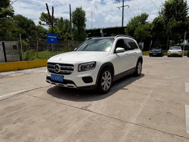Mercedes-Benz GLB